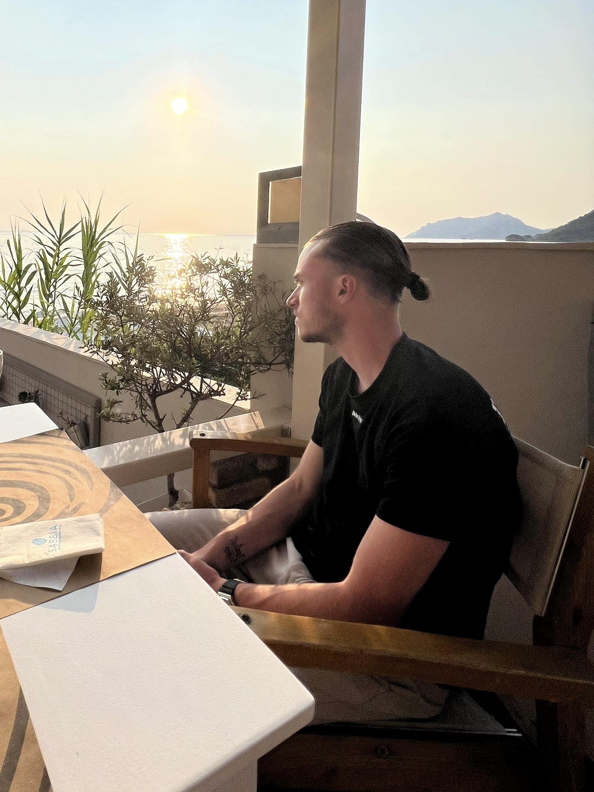 Portrait du chef Hugo Vézilier